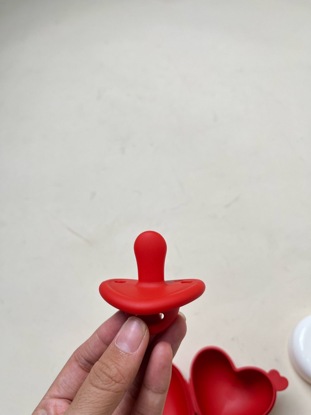 Set ti giả và dây kẹp ti TGM màu đỏ ( full box) - Ảnh 8