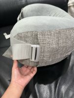 Gối cho bé bú Ergobaby pillow màu Grey (no box) - Ảnh 12