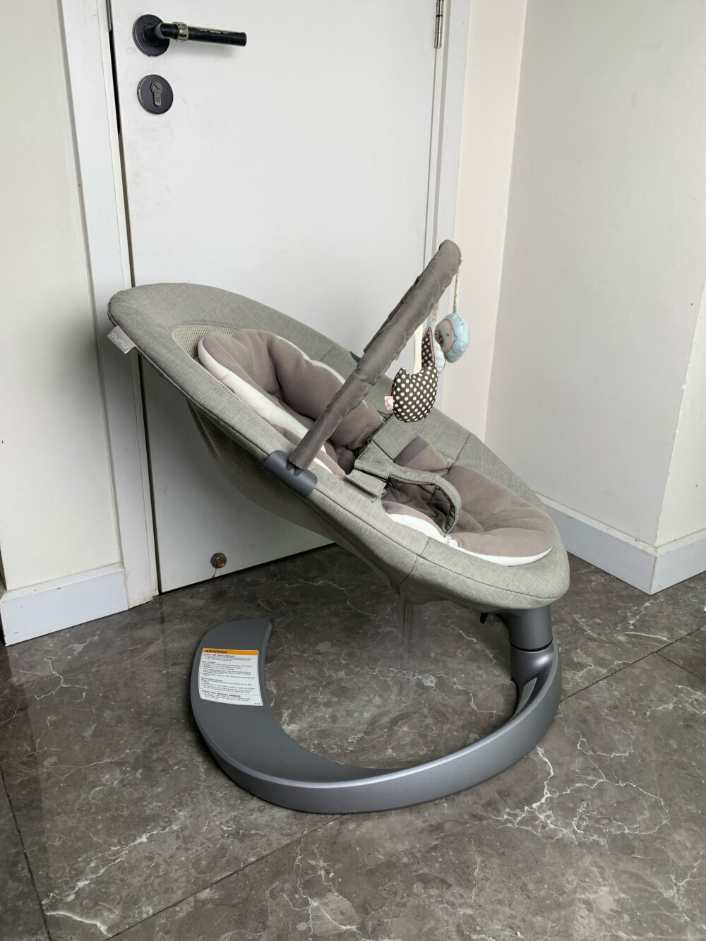 Nôi Nuna leaf grow kèm thanh đồ chơi màu xám (sơ sinh-60kg) - Ảnh 14