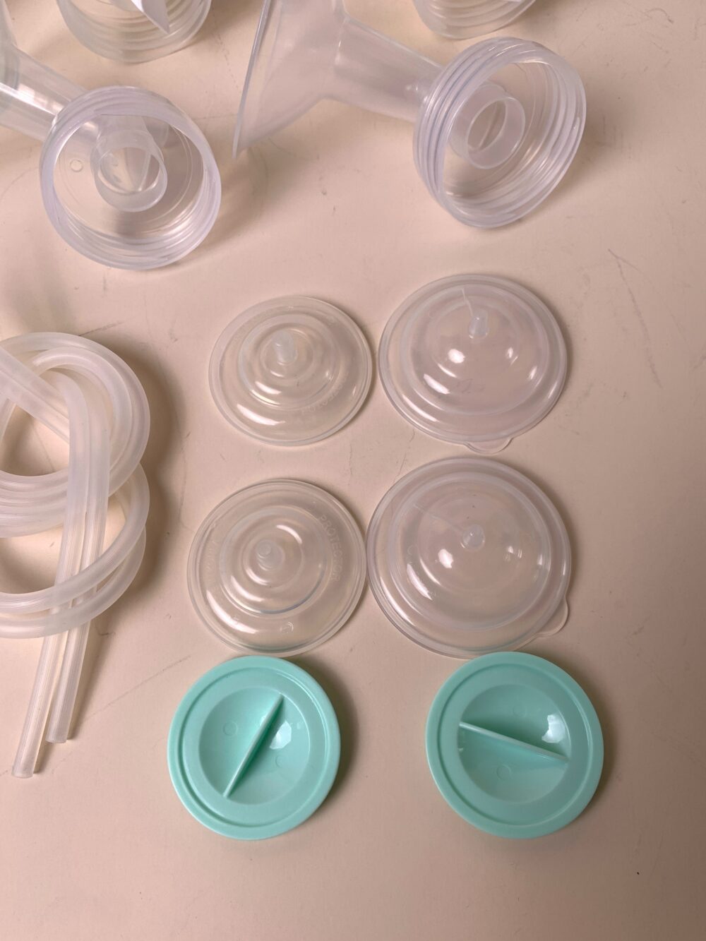 Máy hút sữa Motif Luna kèm phụ kiện thay thế (van mỏ vịt, van chặn sữa, bộ cổ nối spectra) - Ảnh 5