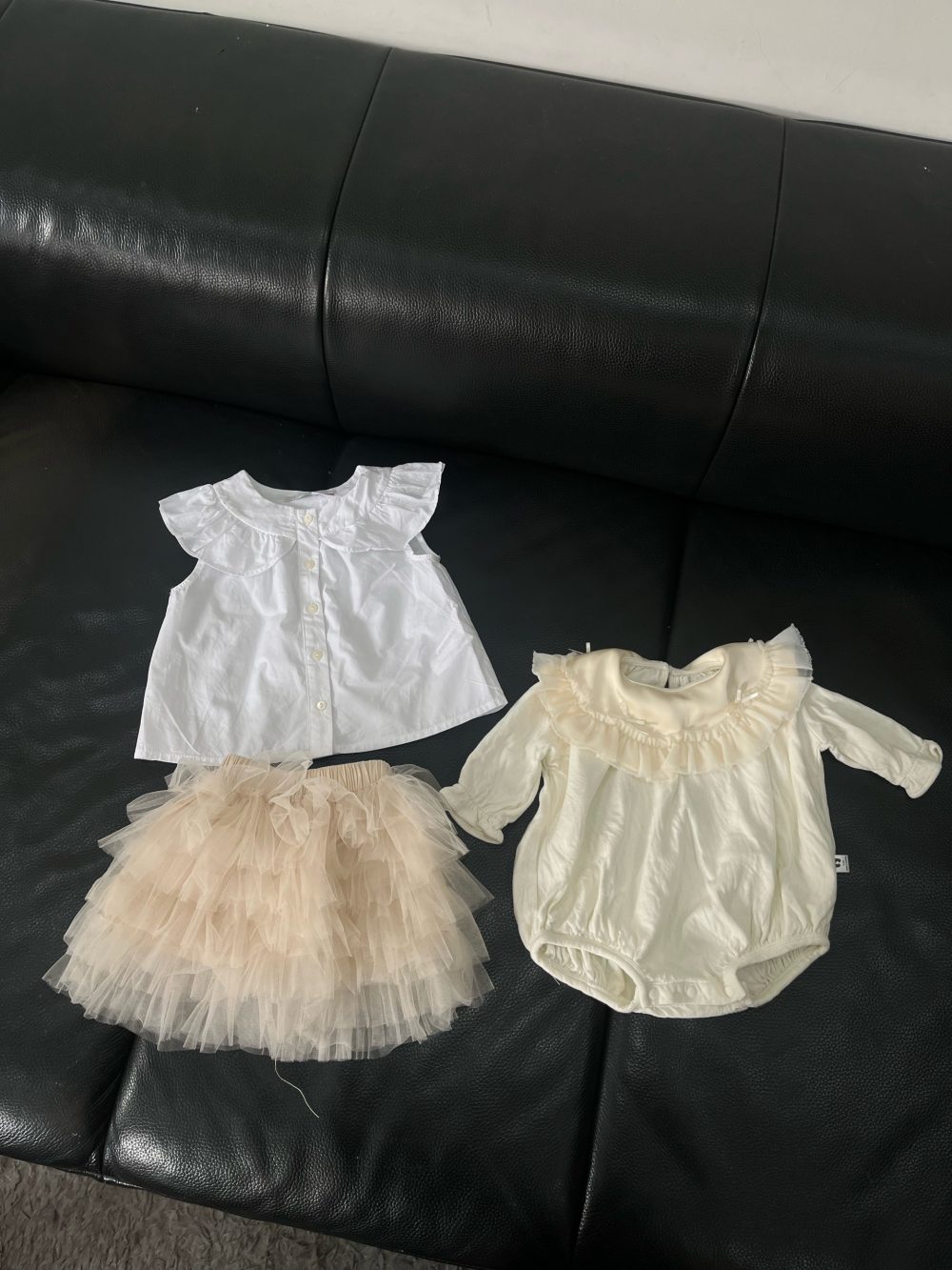 Set 2 bộ bodysuit và váy xoè tầng mix brand màu kem/trắng( size: 3/6m) - Ảnh 11