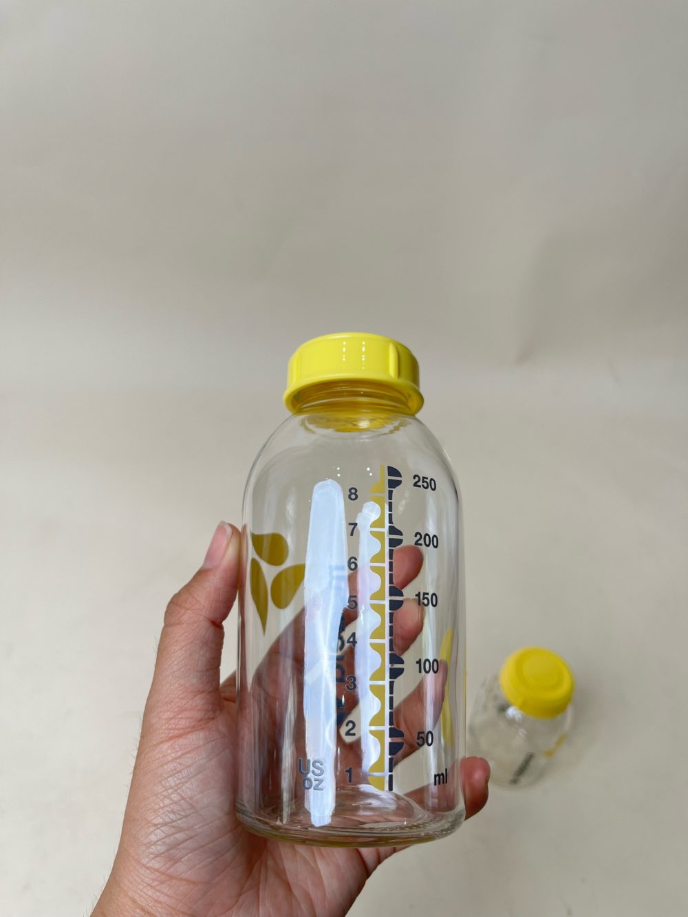 Set 2 bình trữ sữa Medela thuỷ tinh 250ml và 150ml - Ảnh 9