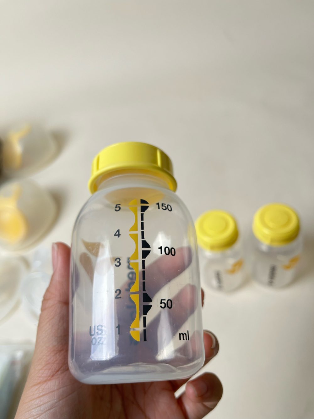 Máy hút sữa Medela Freestyle Handfree còn BH 6/2027 (full box) - Ảnh 16