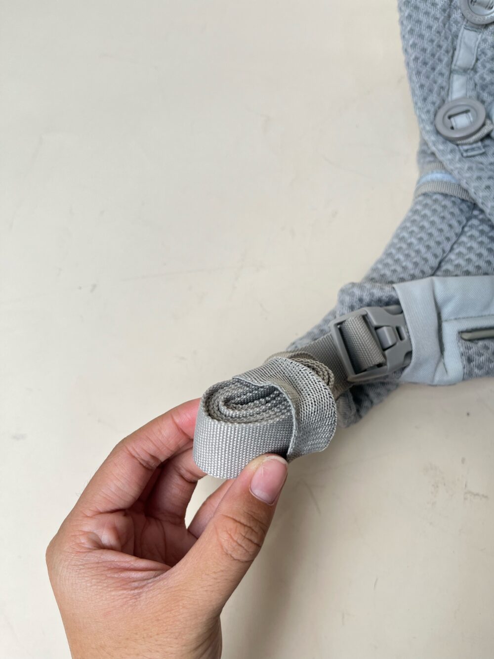 Địu em bé Ergobaby Omni Breeze, màu xám ( no box) - Ảnh 3