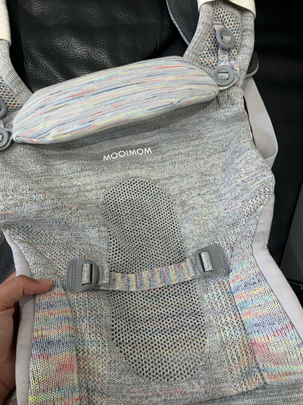 Địu trợ lực Mooimom AiryKnit 0–>36M tặng kèm yếm địu ( full box) - Ảnh 9