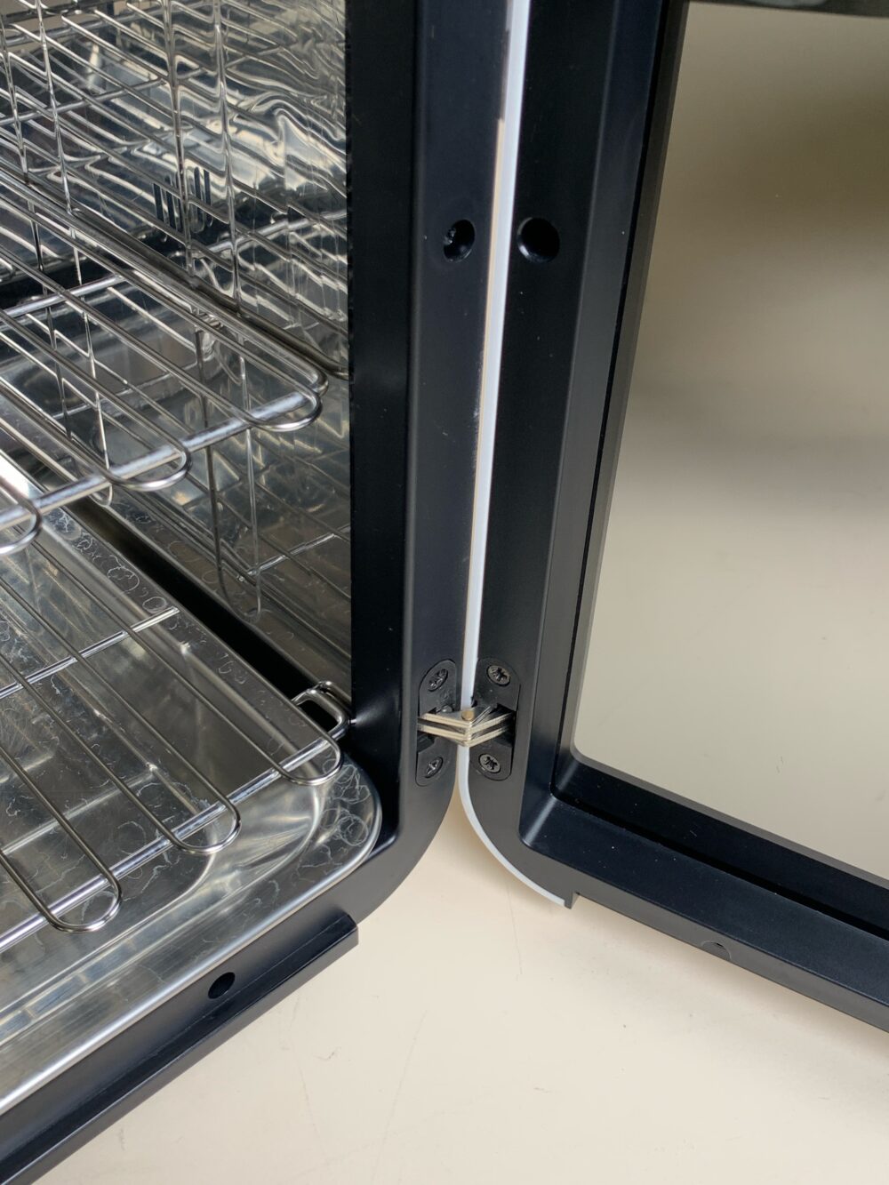 Máy tiệt trùng UV LED Haenim 4G màu trắng - Ảnh 6