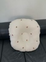 Gối chóng trào ngược Rototo bebe vải cotton lụa mát hoạ tiết gấu màu be - Ảnh 2