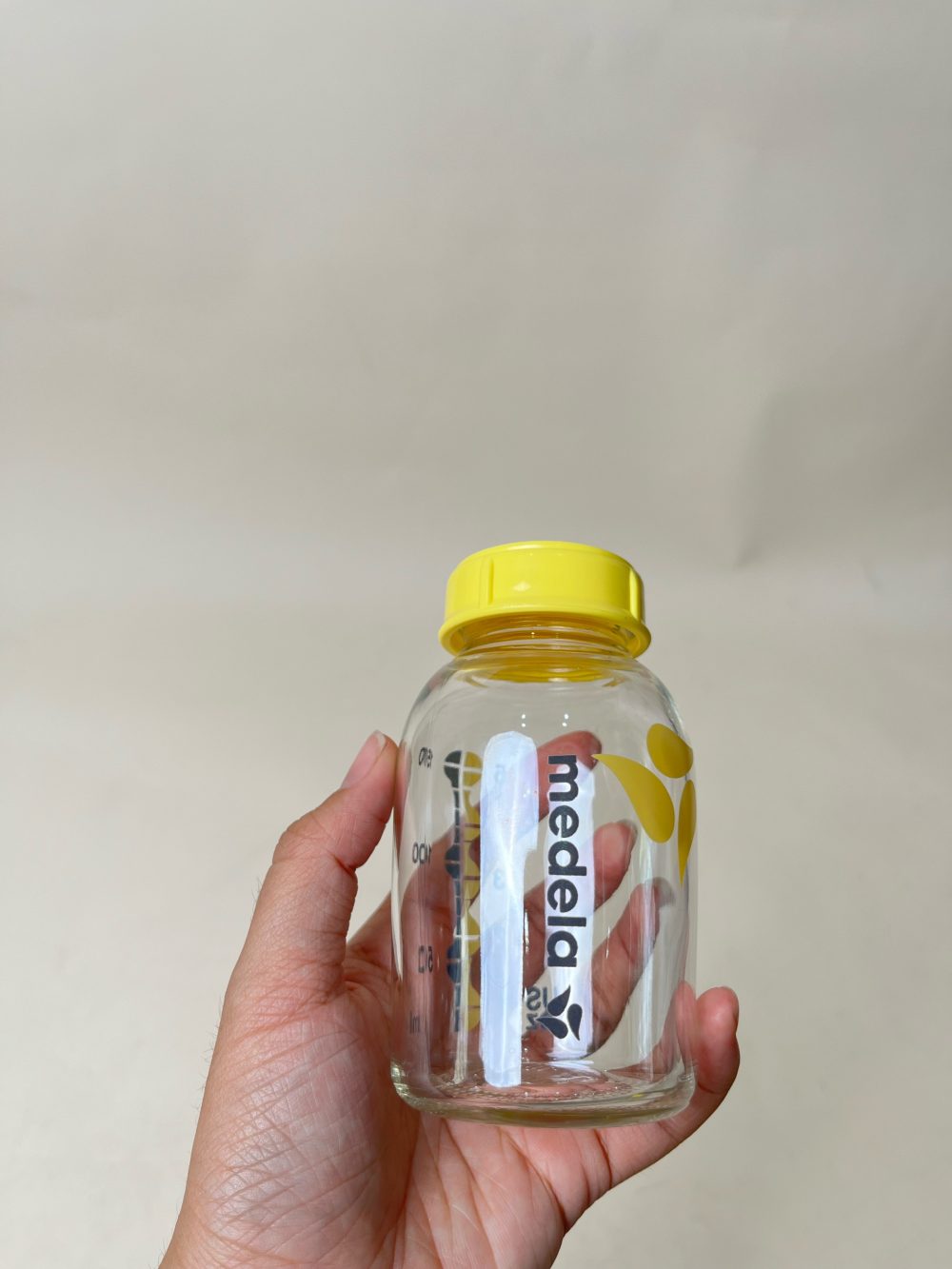 Set 2 bình trữ sữa Medela thuỷ tinh 250ml và 150ml - Ảnh 4