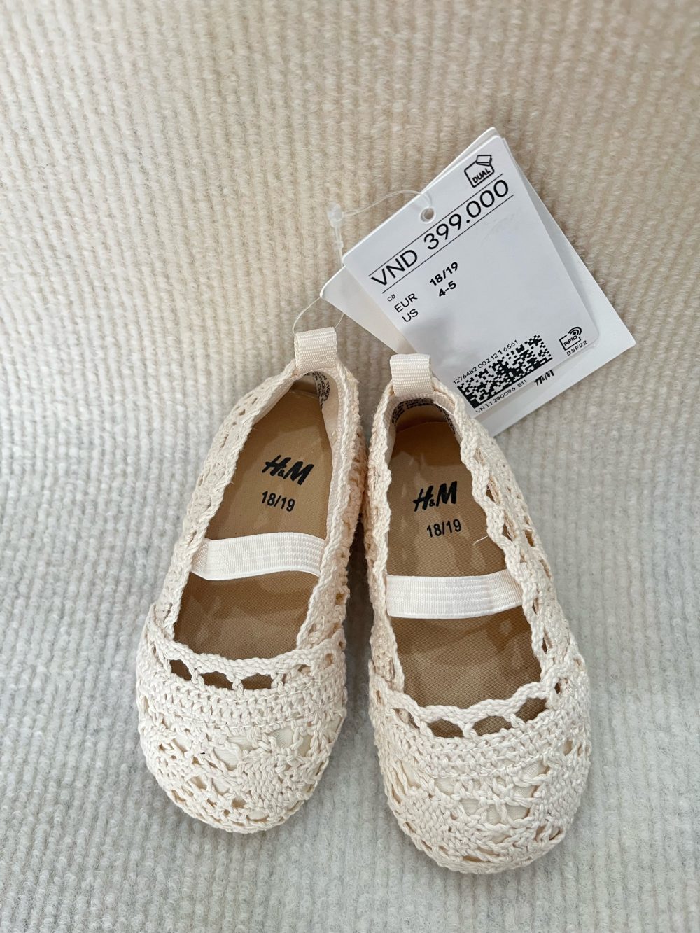 Giày vải màu kem H&M ( size: 18/19, 11.1cm - nguyên tag) - Ảnh 2