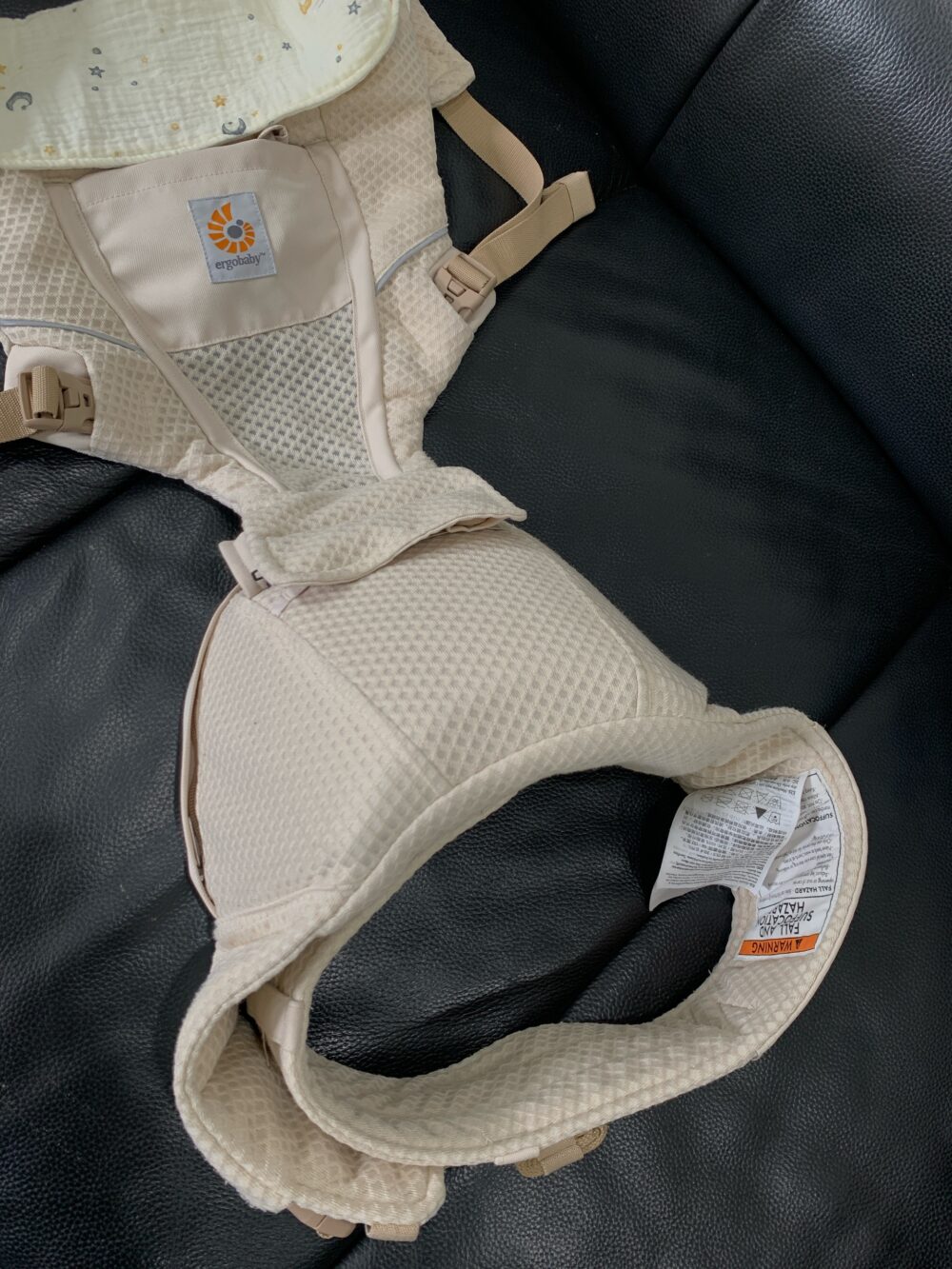 Địu Ergobaby Alta Hipseat màu be, tặng kèm yếm địu (cho bé 4m/5.5kg -> 20kg) - Ảnh 17