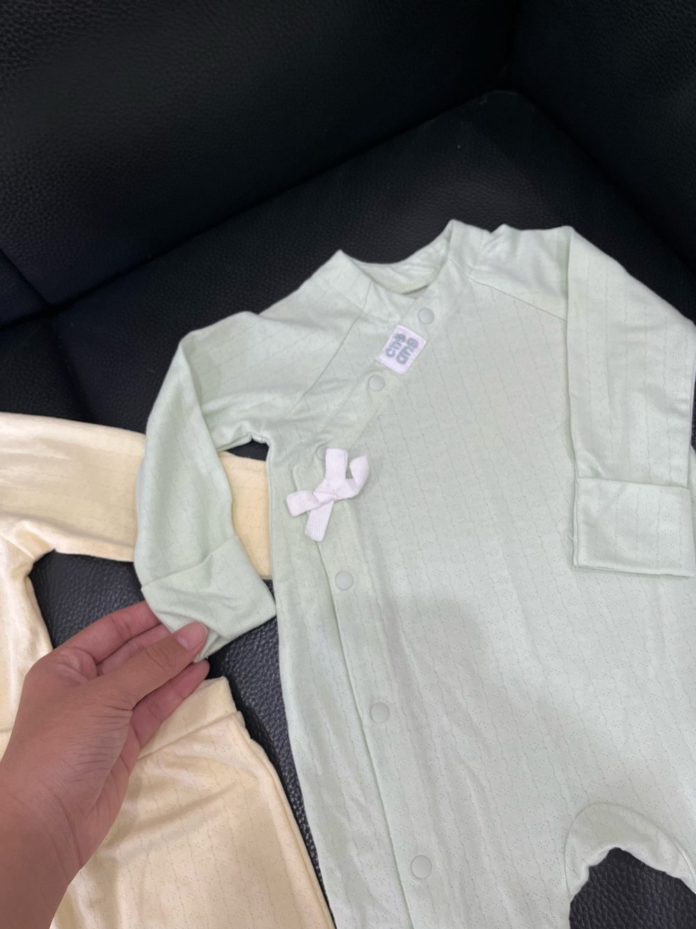 Set 3 bộ bodysuit và sơ sinh dài tay Chaang màu pastel (size: 0m->3m) - Ảnh 7
