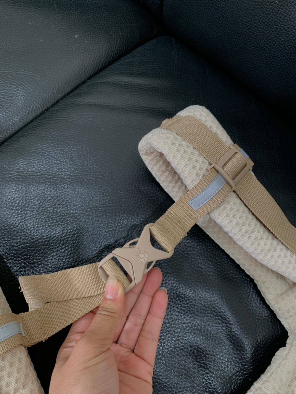 Địu Ergobaby Alta Hipseat màu be, tặng kèm yếm địu (cho bé 4m/5.5kg -> 20kg) - Ảnh 16