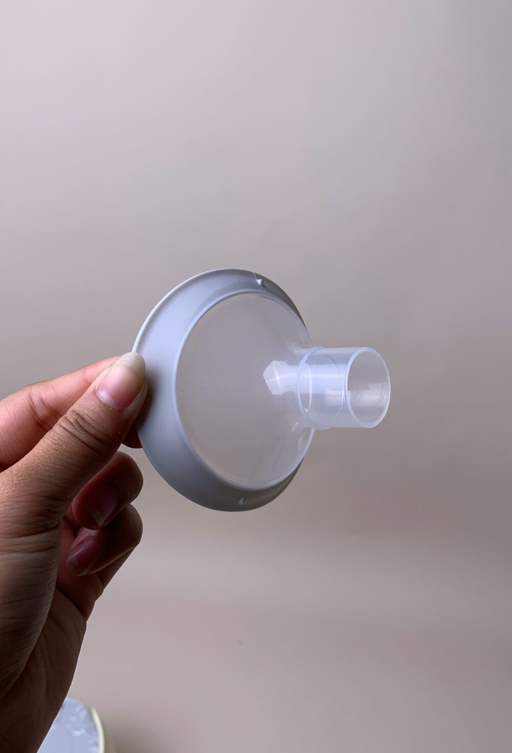 Máy hút sữa Medela Sonata fullbox seal VNQ (tặng 5 bình trữ sữa Medela) - Ảnh 7