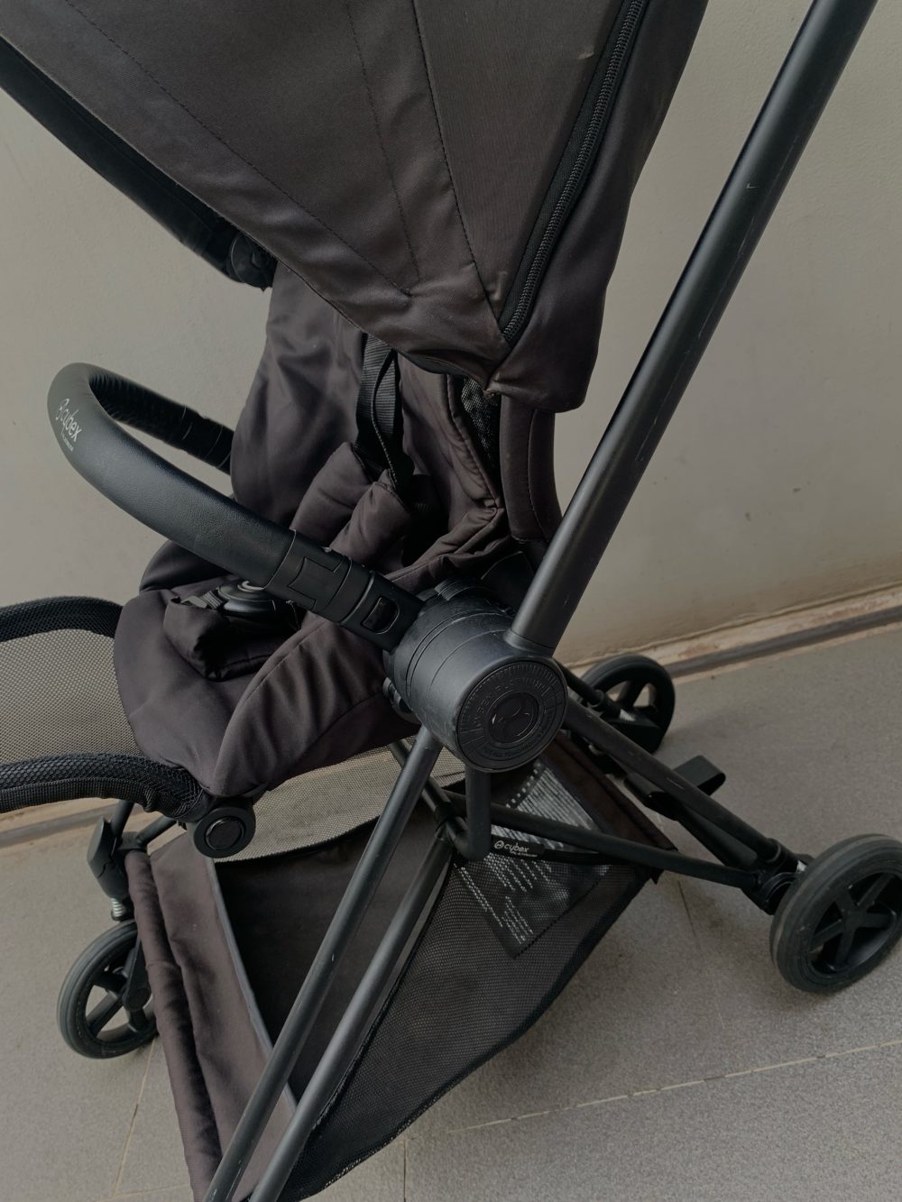 Xe đẩy Cybex Mios 1 kèm bọc tay cầm (full đen) - Ảnh 12