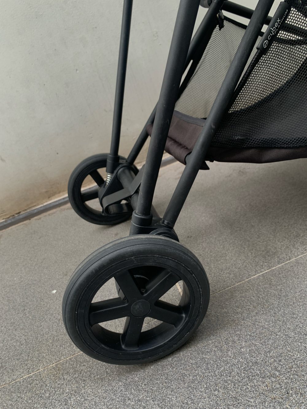 Xe đẩy Cybex Mios 1 kèm bọc tay cầm (full đen) - Ảnh 3