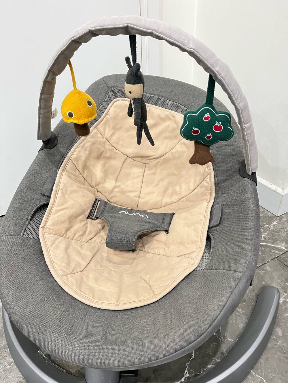 Nôi Nuna Leaf Curv kèm thanh đồ chơi (sơ sinh – 60kg) - Ảnh 10