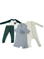Set 3 bộ quần áo và bodysuit mix brand Carter’s, Uni Qlo (size: 12m)
