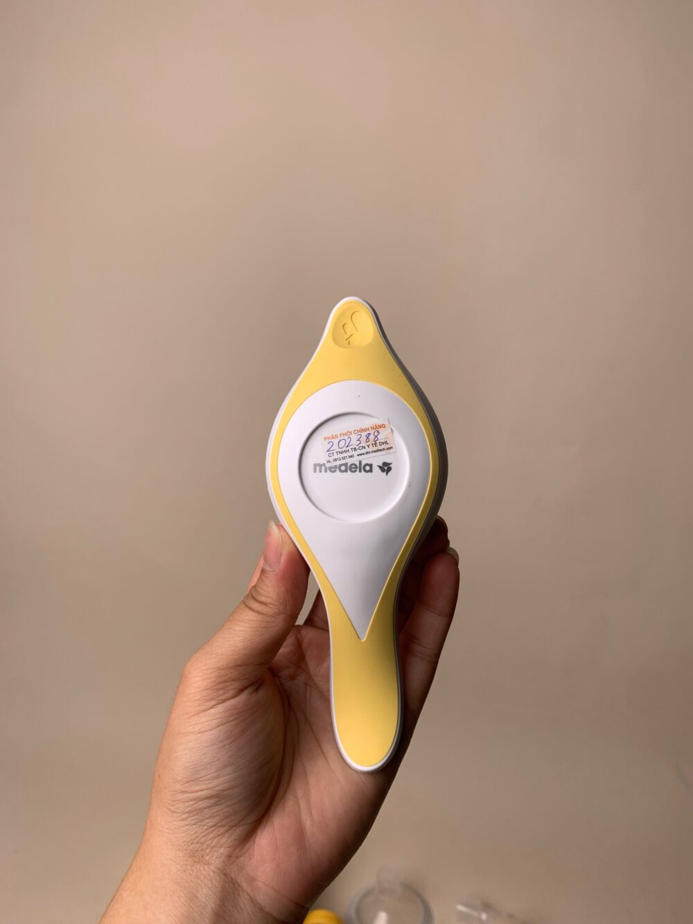 Máy hút sữa cầm tay Medela - Ảnh 16