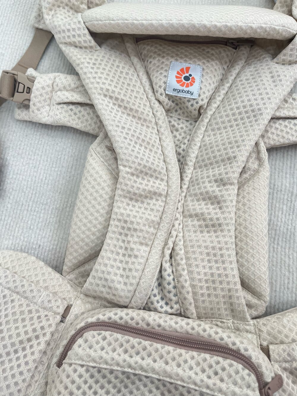Địu Ergobaby Omni Deluxe Mesh, Natural Beige - likenew (full box) - Ảnh 9