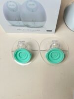 Máy hút sữa điện đôi rảnh tay Elvie Pump (full box) - Ảnh 2
