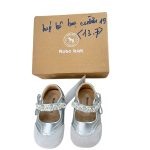 Giày búp bê đính cườm Nube kids màu bạc fullbox (size: 19)