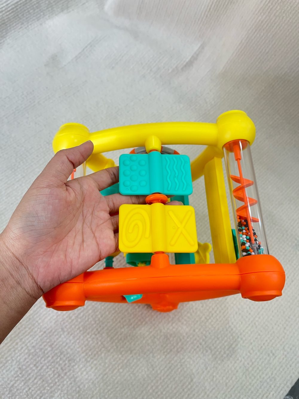 Đồ chơi hình tam giác Infantino Activity Triangle cho bé 6m+ phát triển trí tuệ ( no box) - Ảnh 4