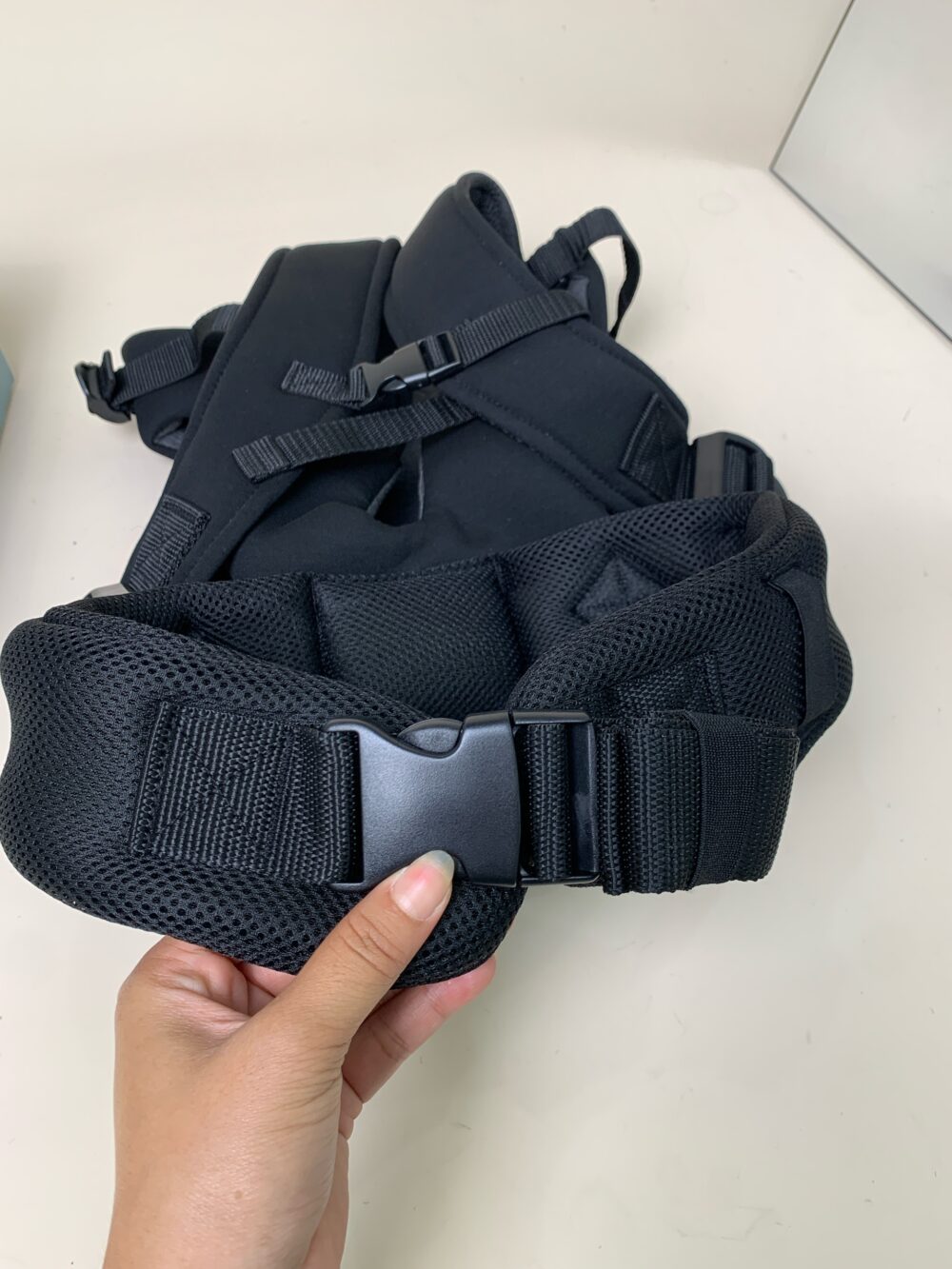 Địu 3 tư thế Mothercare baby carrier màu đen (3,2kg-12kg) - Ảnh 7