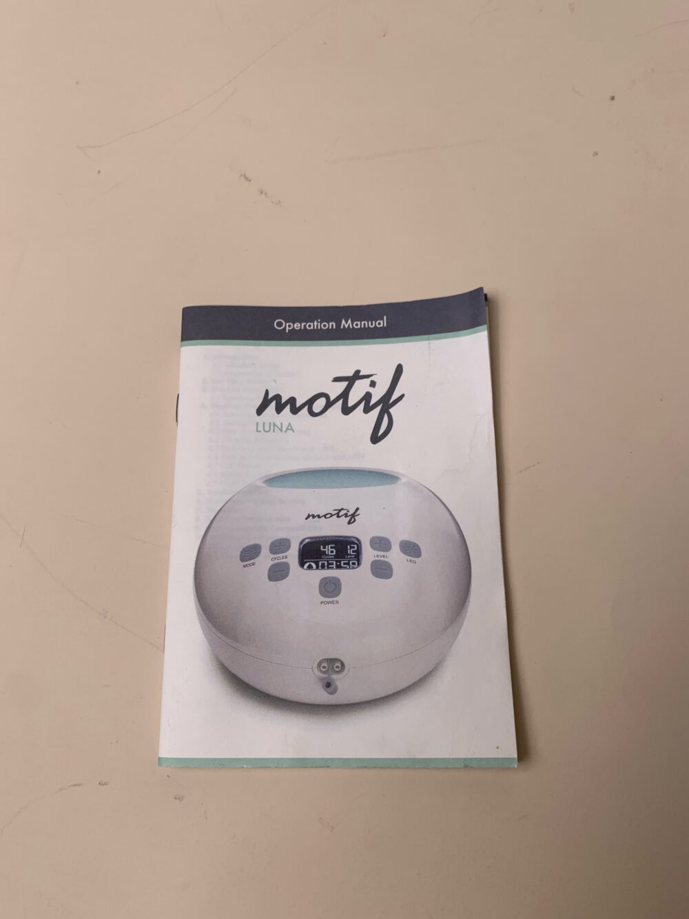 Máy hút sữa Motif Luna kèm phụ kiện thay thế (van mỏ vịt, van chặn sữa, bộ cổ nối spectra) - Ảnh 11