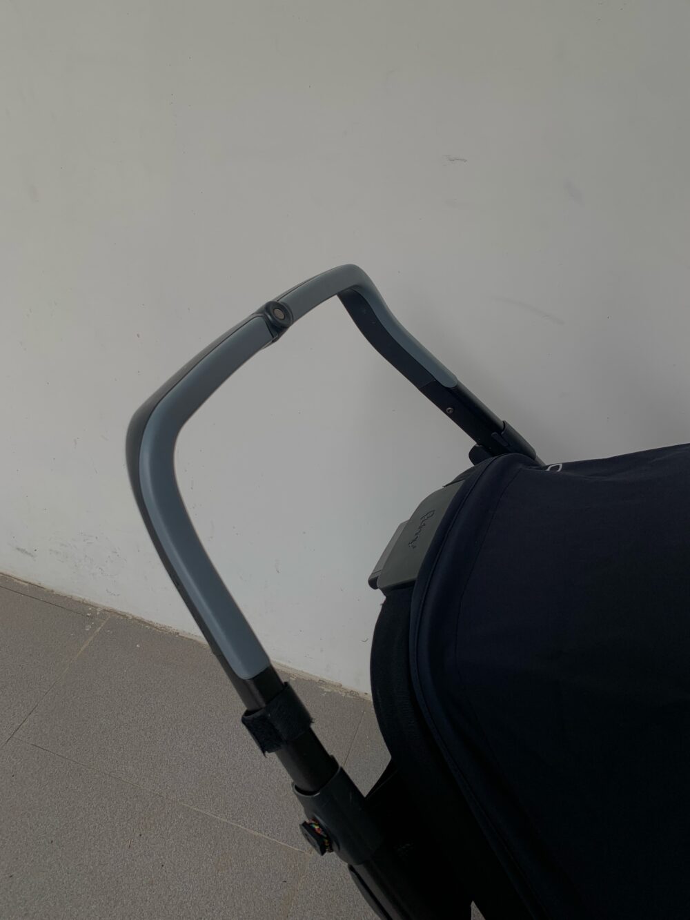 Xe đẩy Quinny Zapp Flex Plus màu đen - size 6m+ -> 22kg (tặng kèm túi treo đựng đồ) - Ảnh 15