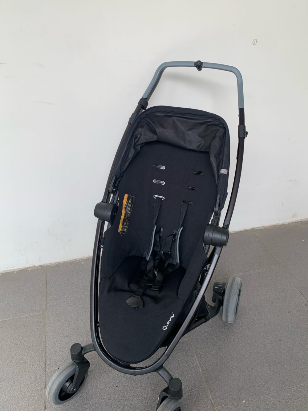 Xe đẩy Quinny Zapp Flex Plus màu đen - size 6m+ -> 22kg (tặng kèm túi treo đựng đồ) - Ảnh 6