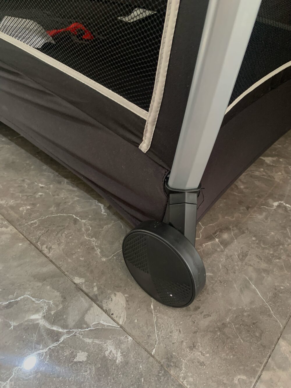 Giường cũi 6in1 Tiny Love Grow Activity Play Yard - Ảnh 18