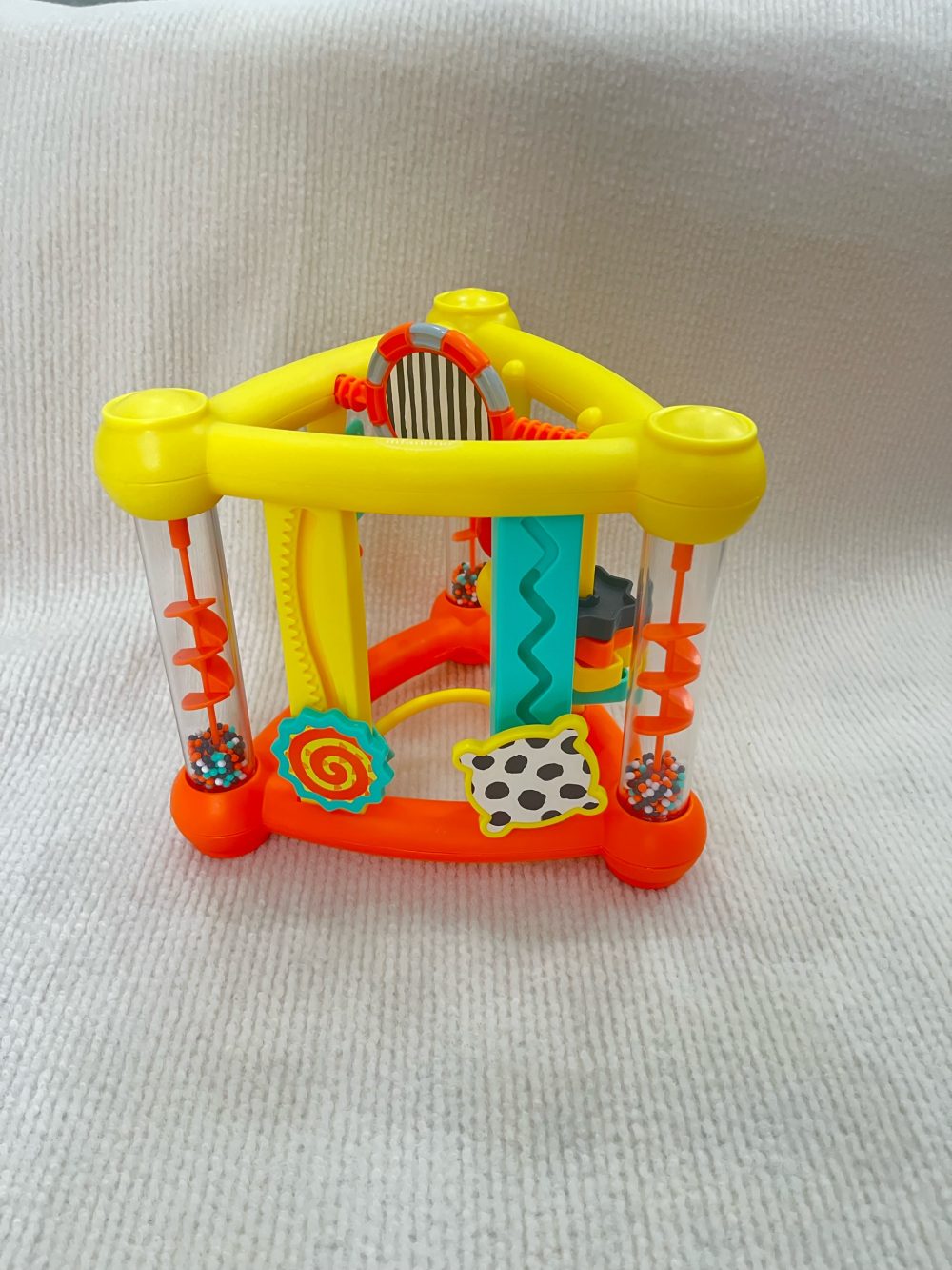 Đồ chơi hình tam giác Infantino Activity Triangle cho bé 6m+ phát triển trí tuệ ( no box) - Ảnh 3