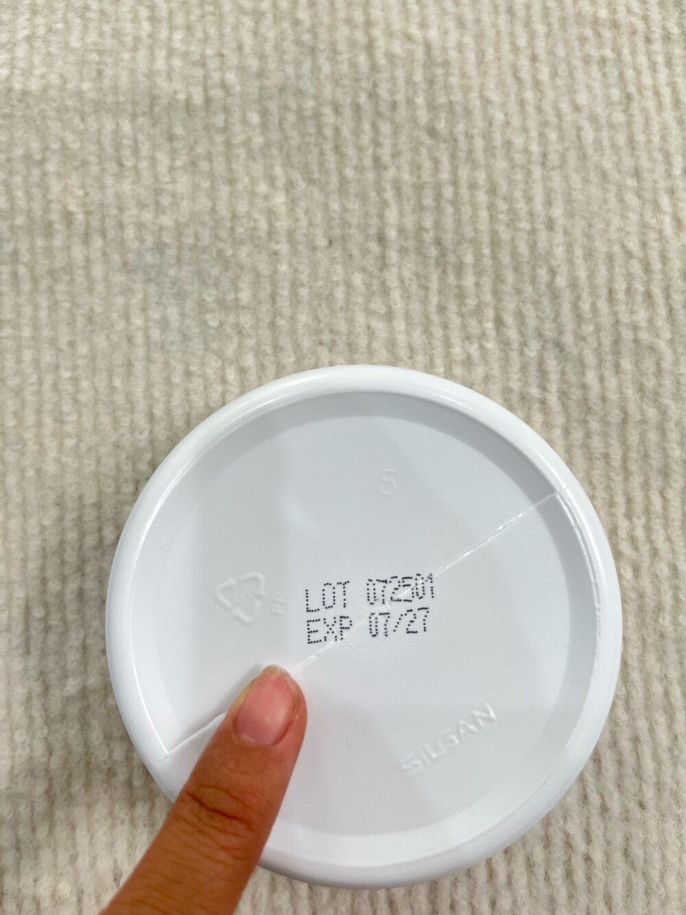 Miếng dán lạnh Tucks giảm đau sau sinh 40 miếng (full box, HSD: 7/2027) - Ảnh 3