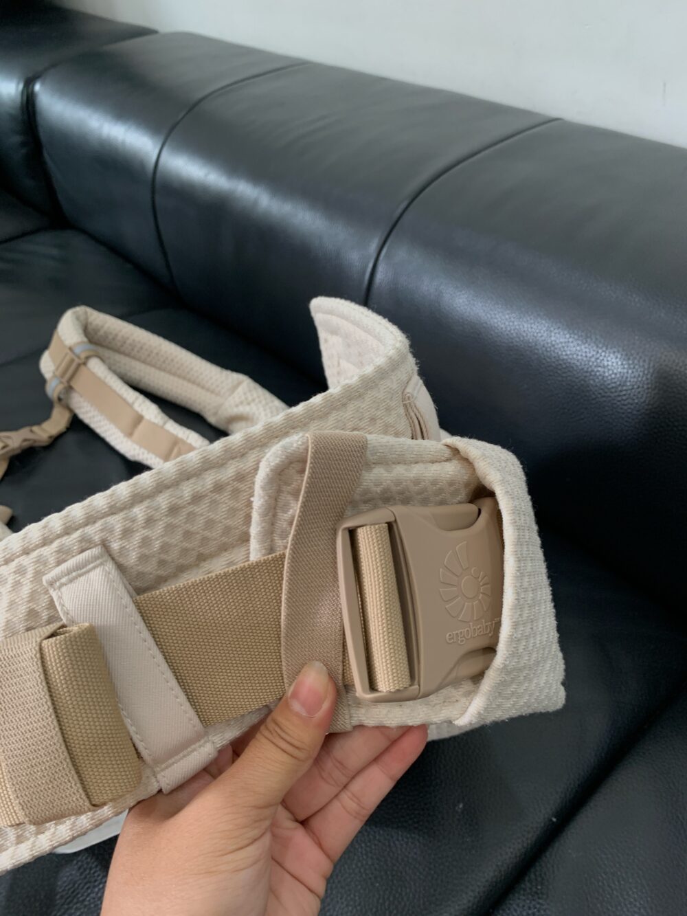 Địu Ergobaby Alta Hipseat màu be, tặng kèm yếm địu (cho bé 4m/5.5kg -> 20kg) - Ảnh 12