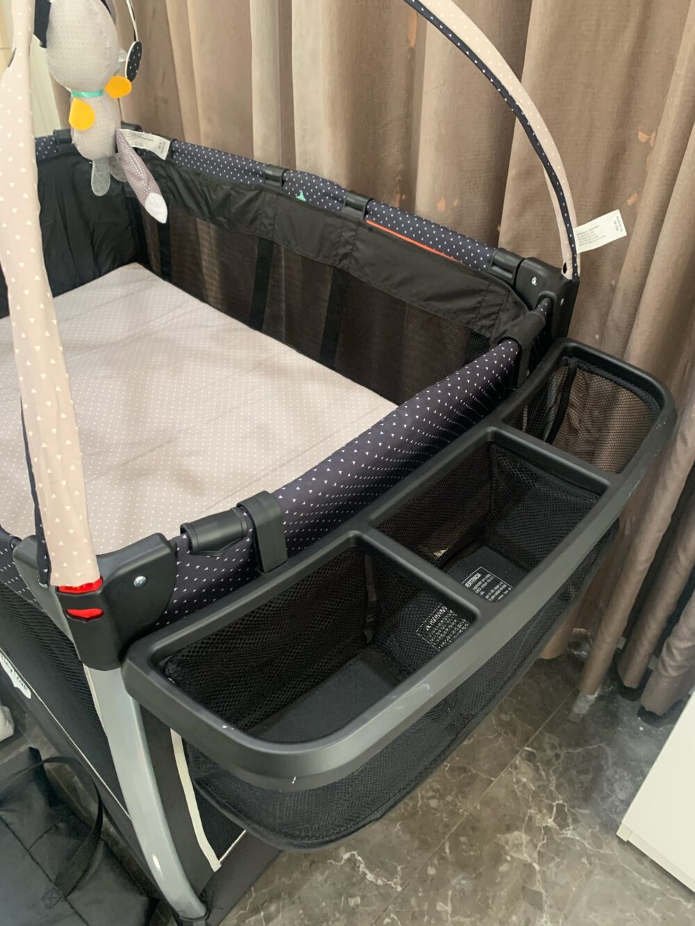 Giường cũi 6in1 Tiny Love Grow Activity Play Yard - Ảnh 16