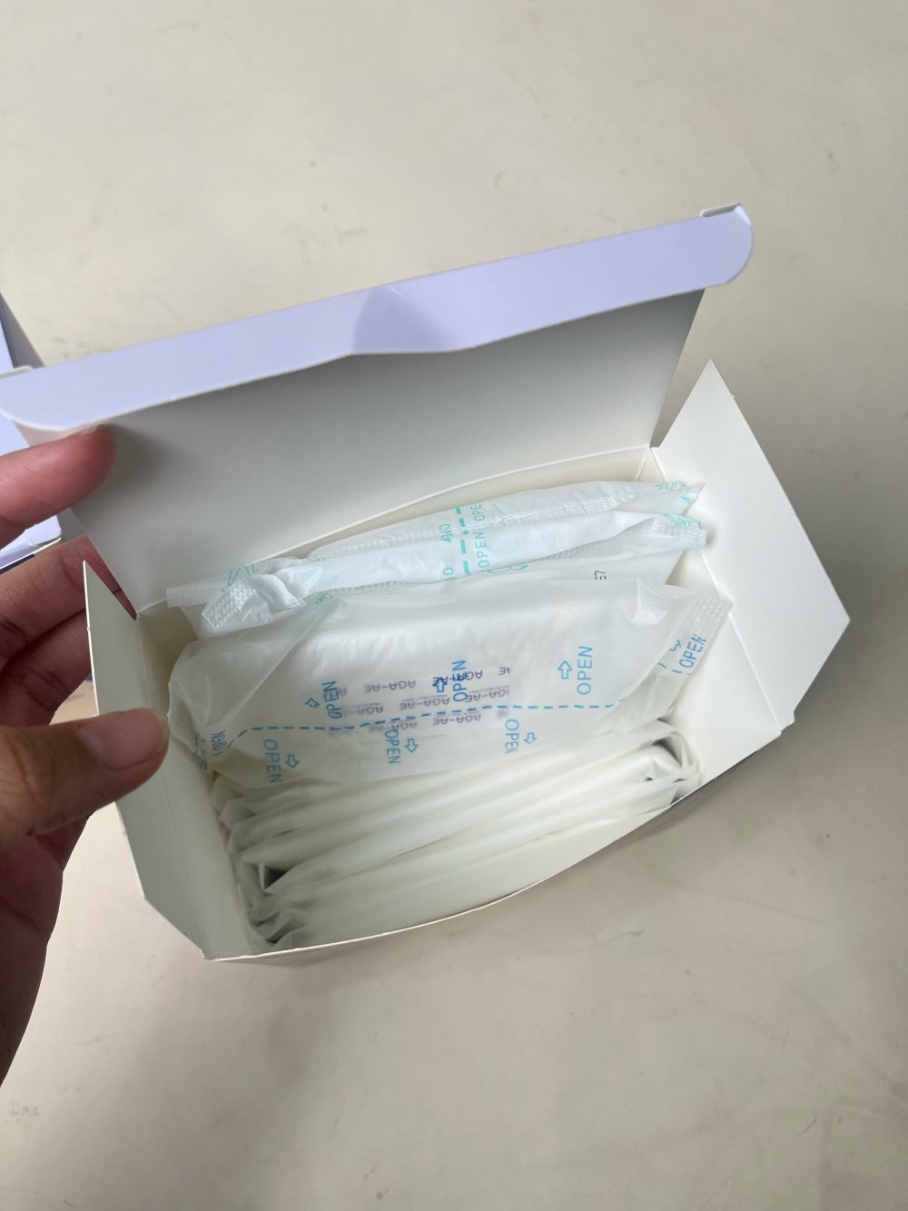 Set 2 hộp miếng lót thấm sữa cao cấp AGA-AE ( 45 miếng ) - Ảnh 6