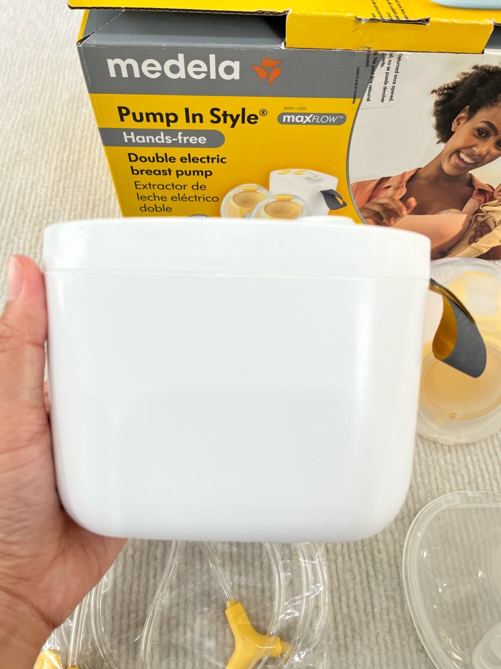 Máy hút sữa rảnh tay Medela Pump in Style MaxFlow Hands-free ( full box) - Ảnh 14