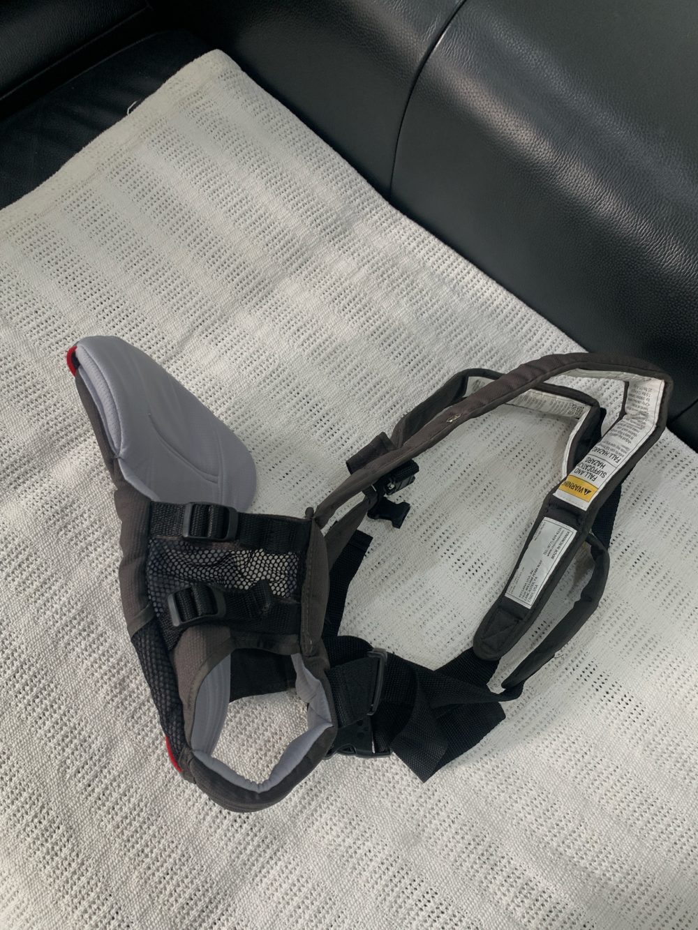 Địu Chicco Ultrasoft màu ghi đen (sơ sinh -> 11.4kg) - Ảnh 9