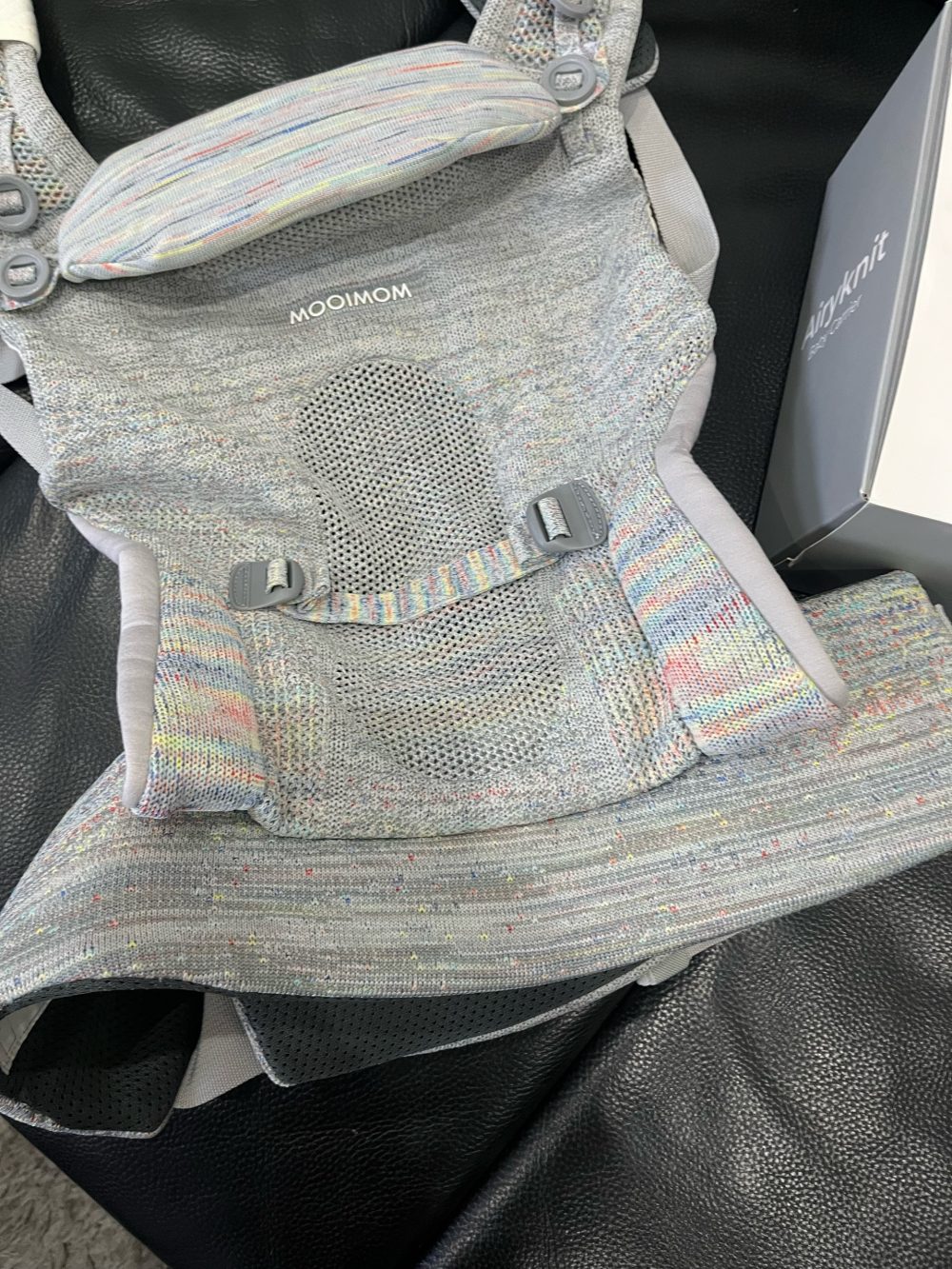 Địu trợ lực Mooimom AiryKnit 0–>36M tặng kèm yếm địu ( full box) - Ảnh 4