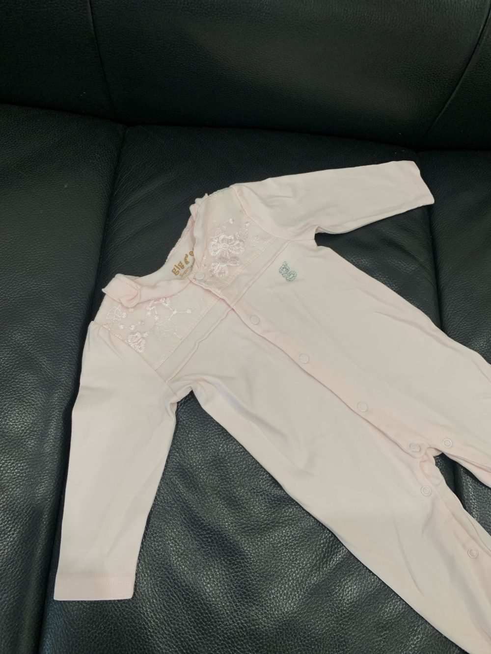 Set 3 bộ sleepsuit mix brand Giggles và Nous màu hồng, trắng, xanh ( size: 3/6m) - Ảnh 15