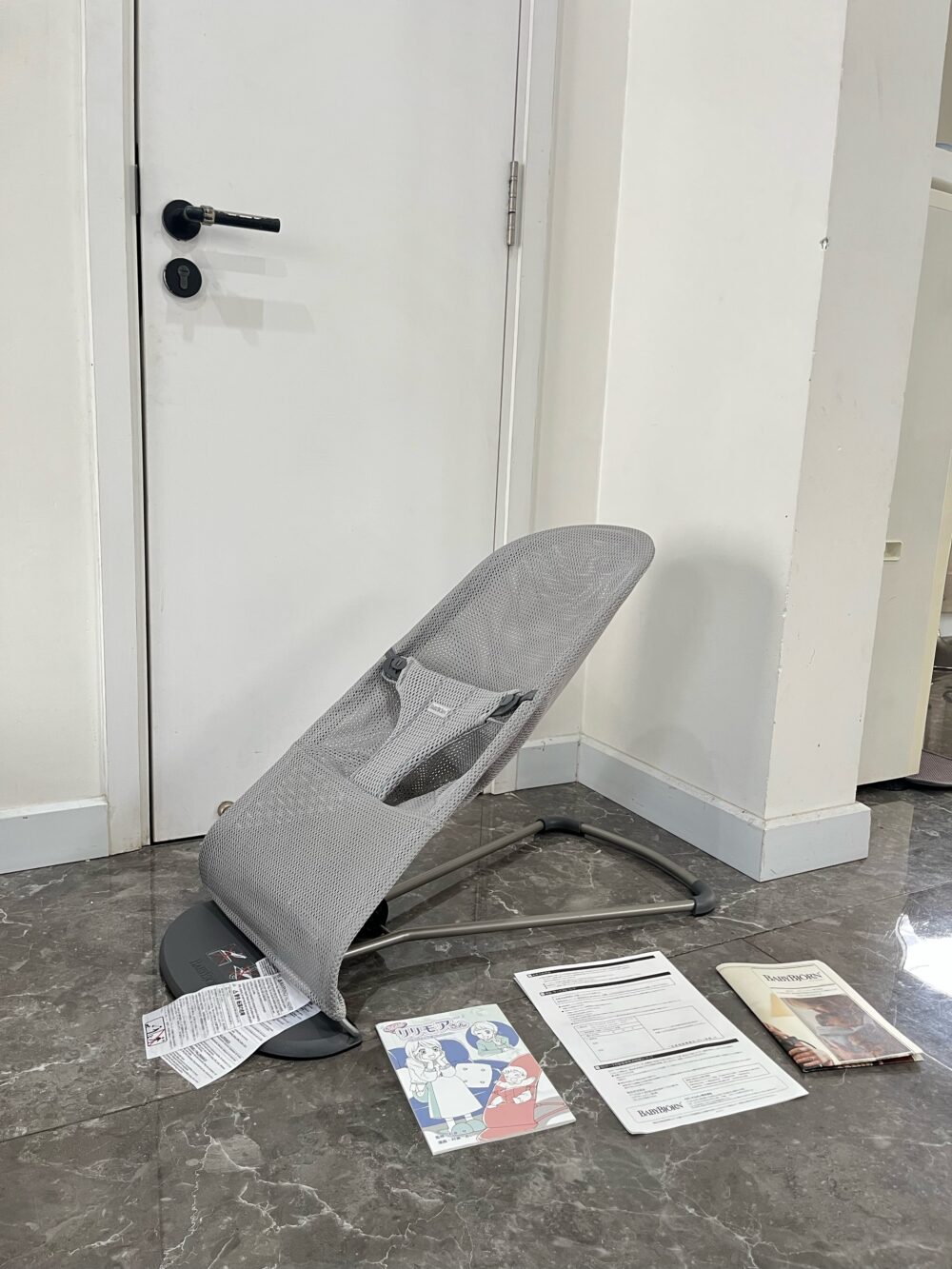 Ghế rung BabyBjorn vải mesh màu xám 0->2y( full box) - Ảnh 2