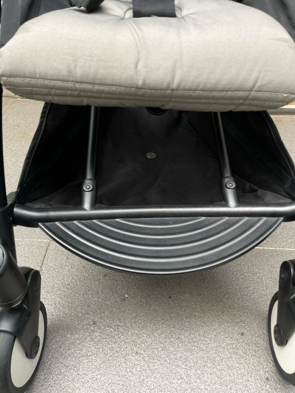Xe đẩy Yoyo+ kèm túi đựng (màu xám) size 6m -> 4 tuổi ( tối đa 22kg) - Ảnh 10