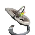 Nôi Nuna leaf grow kèm thanh đồ chơi bông hoa (sơ sinh-60kg)