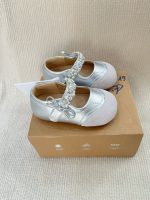 Giày búp bê đính cườm Nube kids màu bạc fullbox (size: 19) - Ảnh 2