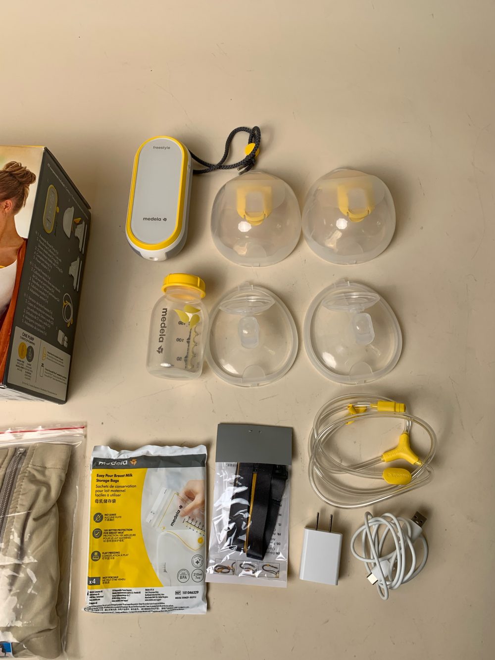 Máy hút sữa Medela Freestyle hands free tặng áo hút sữa (còn BH 14/1/2027) - Ảnh 6