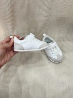 Giày tập đi H&M màu trắng (Size:18/19, 11.5cm) - Ảnh 2
