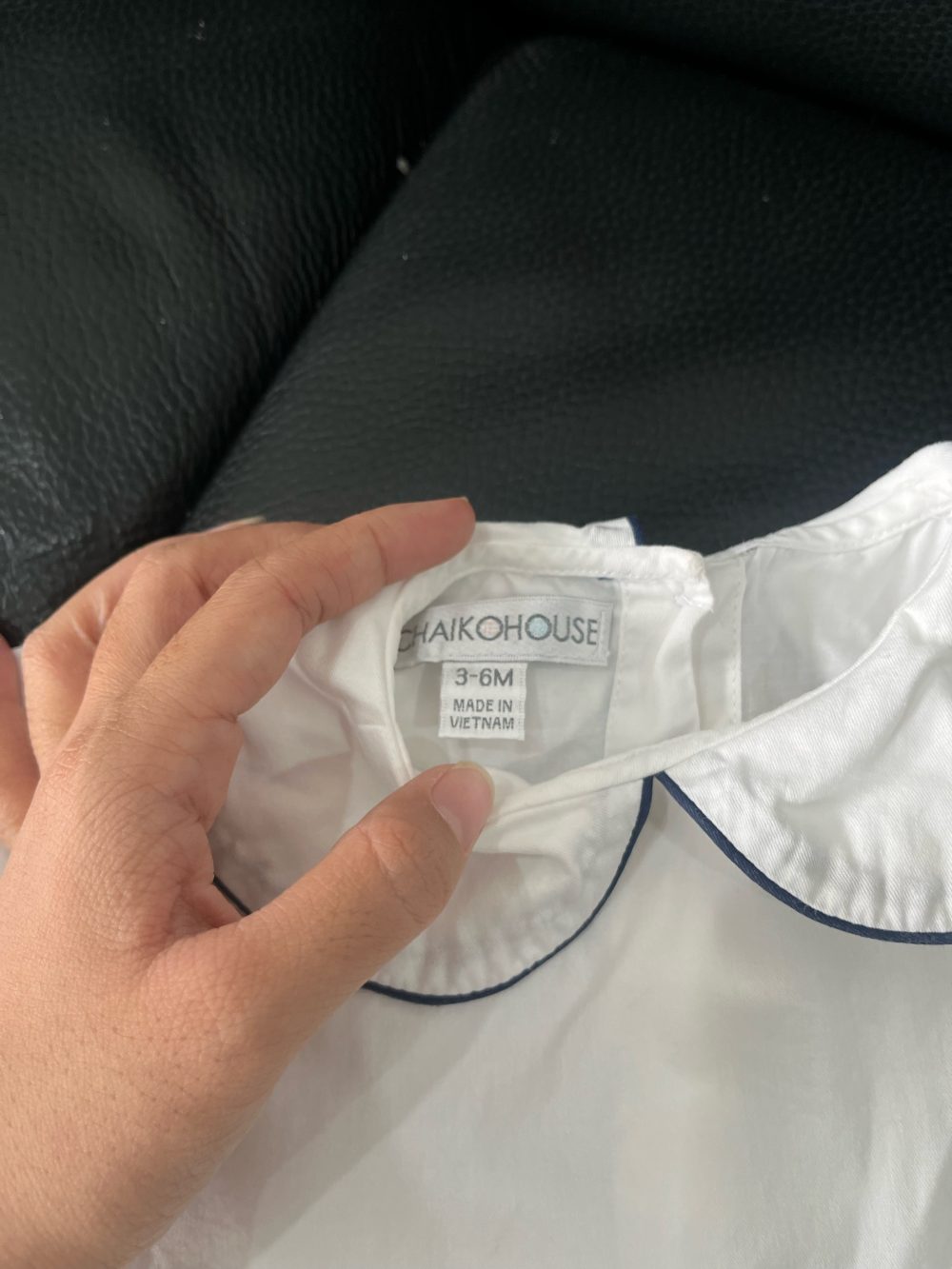 Set 2 bộ bodysuit và bộ cọc tay mix brand màu trắng/navy( size: 3/6m) - Ảnh 3