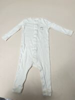 Set 3 bộ quần áo và bodysuit mix brand Carter’s, Uni Qlo (size: 12m) - Ảnh 15