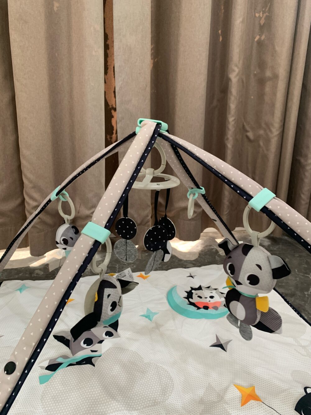 Giường cũi 6in1 Tiny Love Grow Activity Play Yard - Ảnh 6