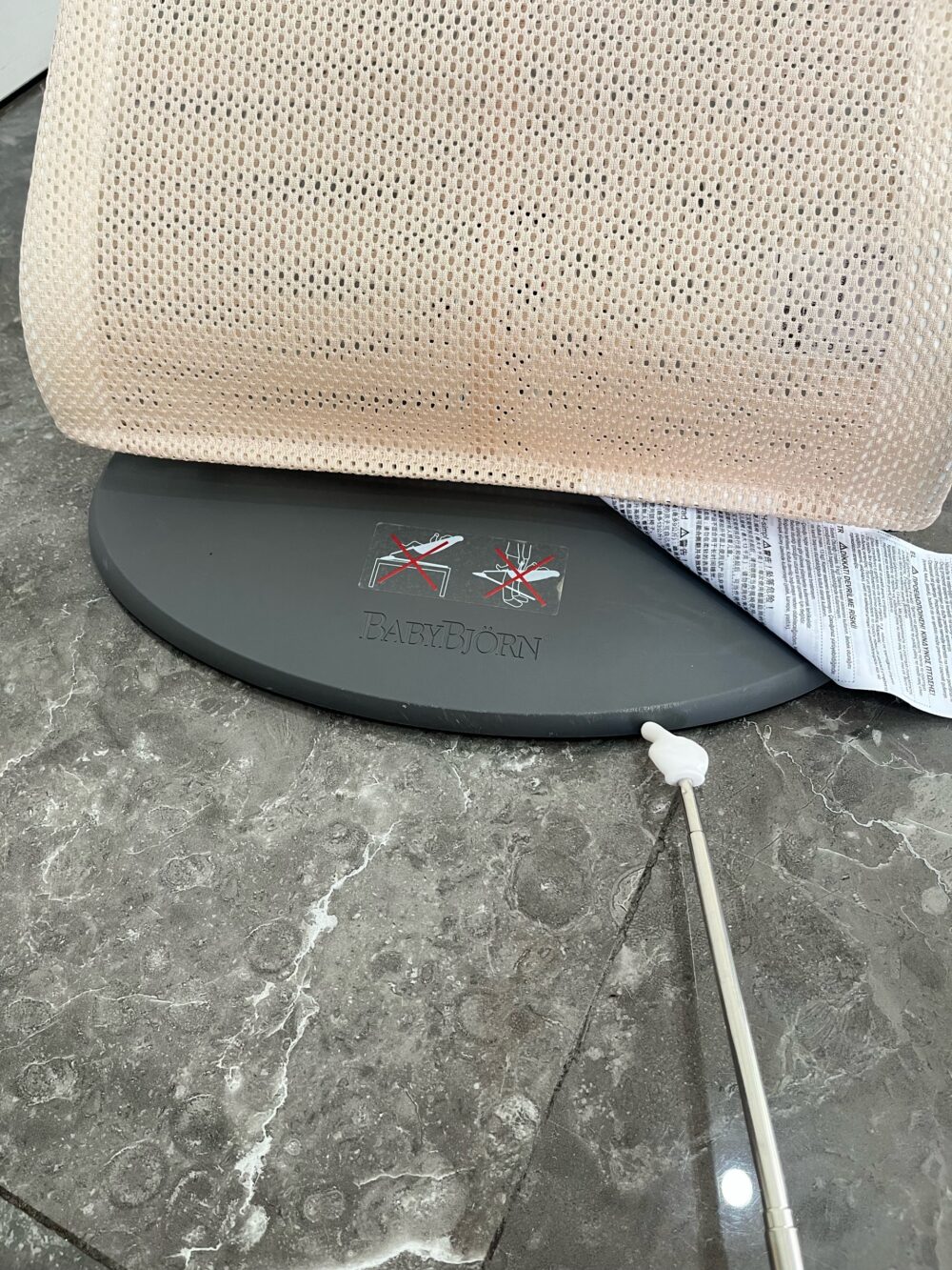 Ghế rung BabyBjorn vải lưới Mesh (màu hồng nhạt) - Ảnh 11